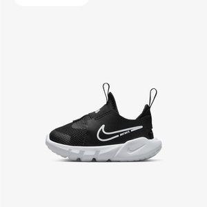 Nike Flex Runner 2 baby shoes